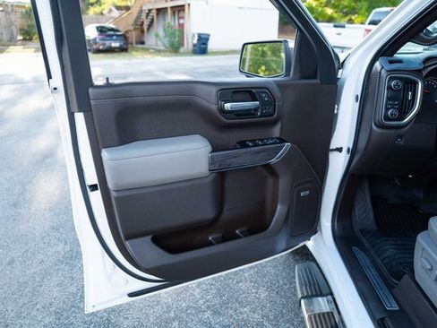 Used 2019 Chevrolet Silverado 1500 LTZ w/ LTZ Texas Edition image 10