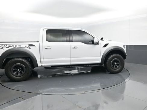 Used 2018 Ford F150 Raptor w/ Equipment Group 802A Luxury image 4