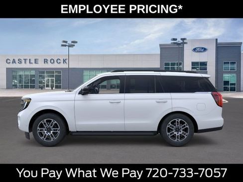 New 2026 Ford Expedition Active AWD/4WD image 3
