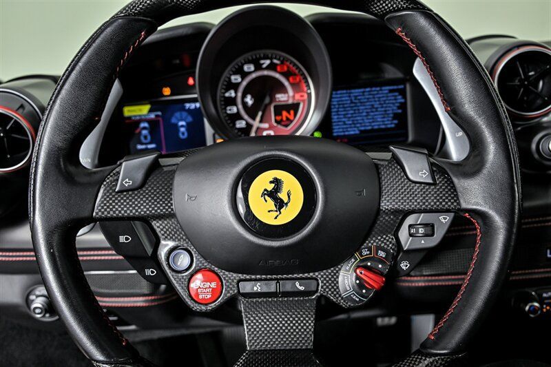 Used 2022 Ferrari F8 Tributo RWD image 32
