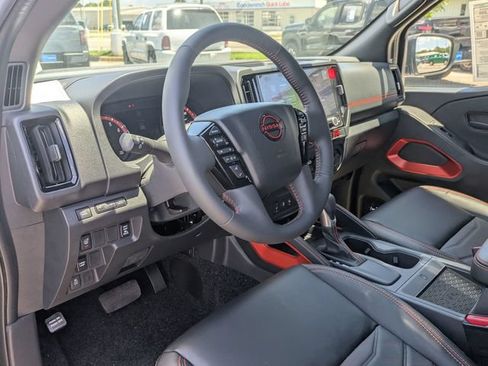 New 2026 Nissan Frontier Pro-X RWD image 32