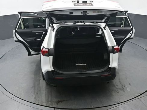 Certified 2022 Toyota RAV4 XLE w/ Convenience Package image 50