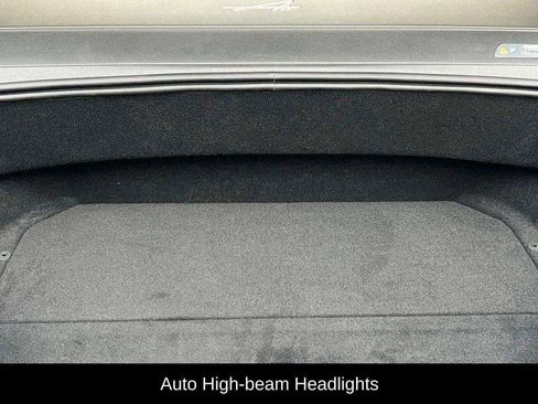 Used 2023 Lucid Air Grand Touring image 31