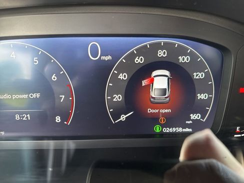 Used 2024 Honda Civic Sport Touring image 14