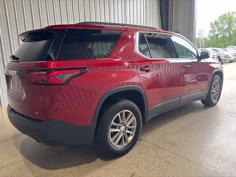 Used 2023 Chevrolet Traverse LT image 7
