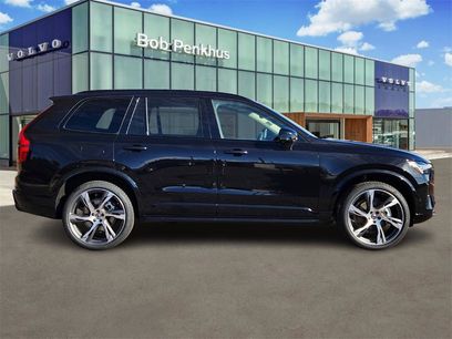New 2026 Volvo XC90 B6 Ultra w/ Lounge Package