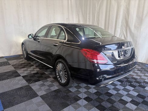 Used 2015 Mercedes-Benz C 300 4MATIC Sedan image 4