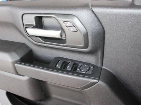 Used 2025 Chevrolet Silverado 2500 W/T w/ WT/CX Safety Package AWD/4WD image 19