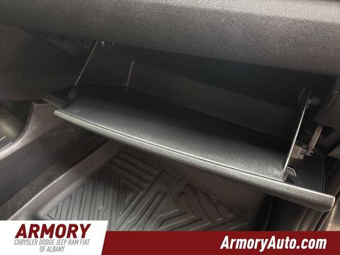 Used 2022 Kia Niro EX w/ Cold Weather Package image 40