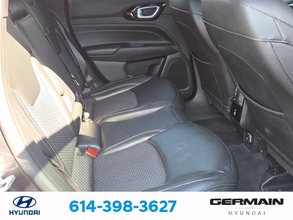 Used 2023 Jeep Compass Latitude w/ Convenience Group AWD/4WD image 20