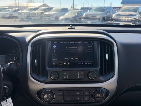 Used 2019 GMC Canyon SLT w/ Trailering Package image 13