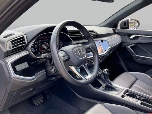 Used 2022 Audi Q3 2.0T Premium Plus AWD/4WD image 18