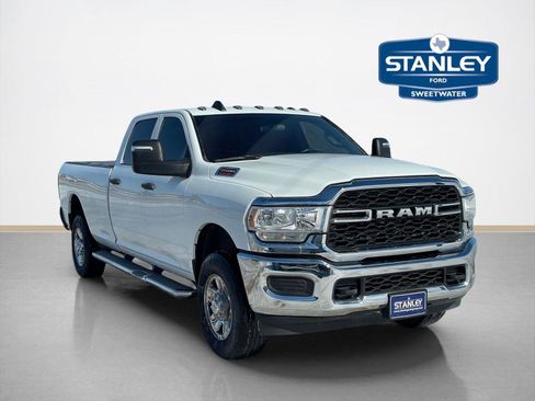 Used 2024 RAM 2500 Tradesman w/ Chrome Appearance Group image 1