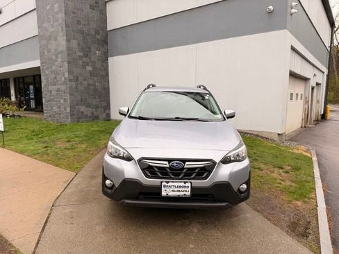 Used 2021 Subaru Crosstrek 2.0i Premium AWD/4WD image 11