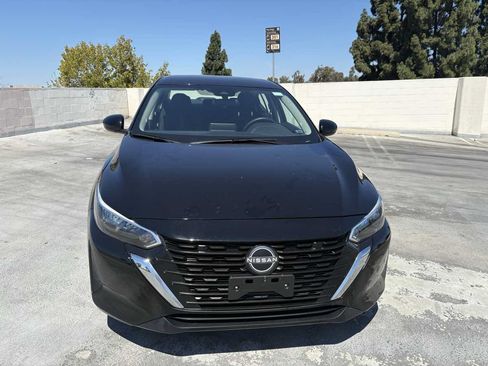 Used 2025 Nissan Sentra SV FWD image 29