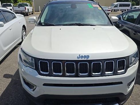 Used 2020 Jeep Compass Limited FWD image 2