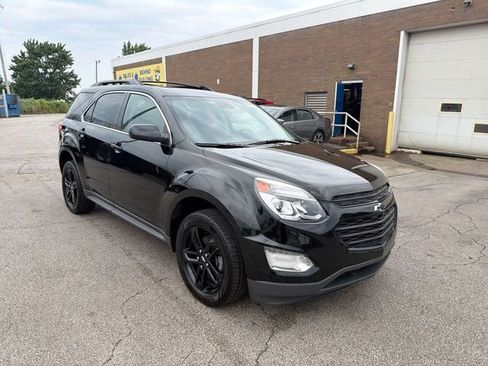Used 2017 Chevrolet Equinox LT w/ Midnight Edition AWD/4WD image 11