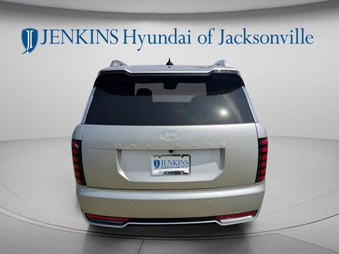 New 2026 Hyundai Palisade Calligraphy FWD image 4