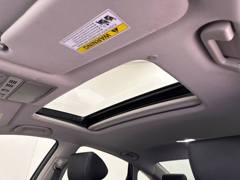 Used 2022 Honda Accord Touring image 22