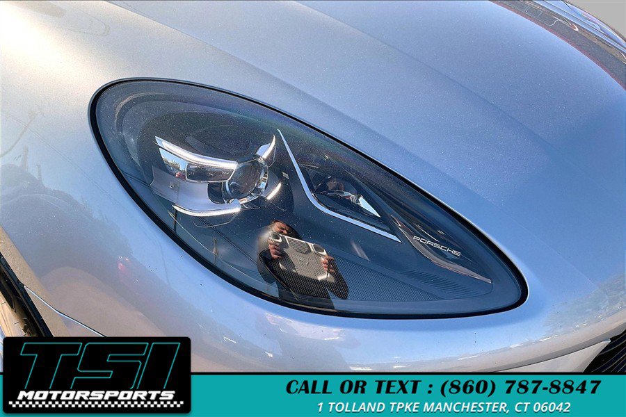 Used 2021 Porsche Macan S AWD/4WD image 30