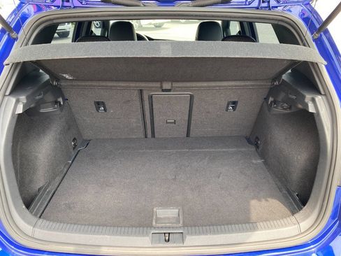 Used 2016 Volkswagen Golf 4-Door AWD/4WD image 25
