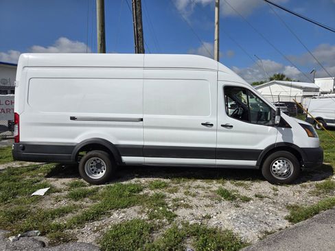 Used 2024 Ford Transit 350 148 High Roof Extended DRW RWD image 5