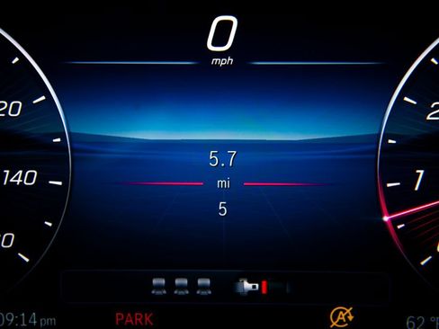 New 2026 Mercedes-Benz GLC 300 4MATIC image 24