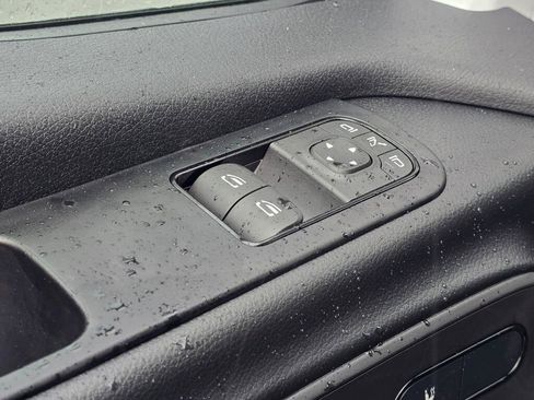 New 2025 Mercedes-Benz eSprinter 170 Cargo image 30