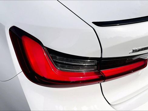 Used 2024 BMW M340i xDrive AWD/4WD image 29