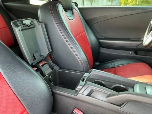 Used 2014 Chevrolet Camaro LT RWD image 24