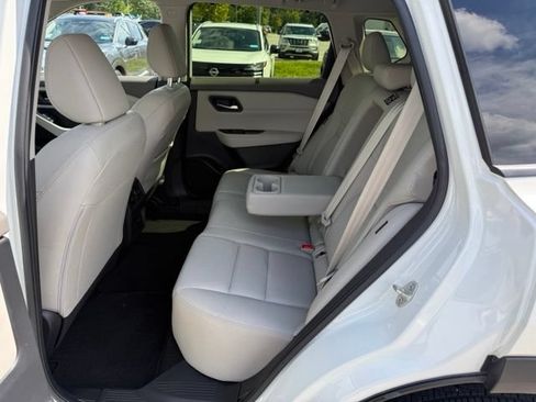 Certified 2023 Nissan Rogue SL w/ SL Premium Package AWD/4WD image 26