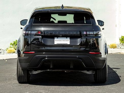 Used 2026 Land Rover Range Rover Evoque S AWD/4WD image 8