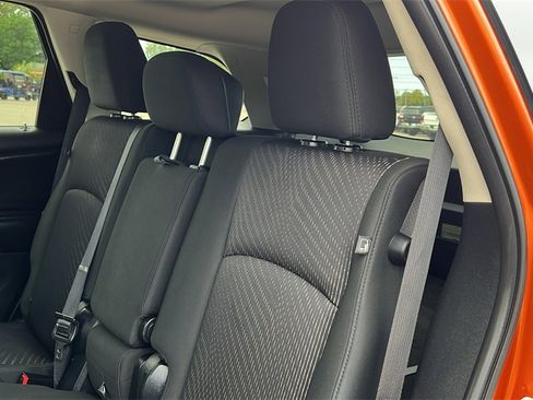 Used 2011 Dodge Journey Express image 27