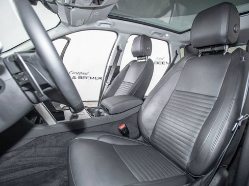 Used 2025 Land Rover Discovery Sport S AWD/4WD image 13