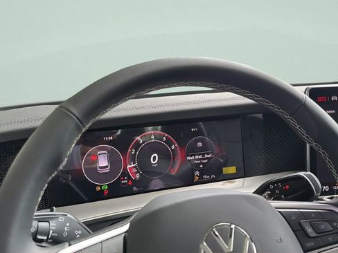 New 2026 Volkswagen Tiguan SE AWD/4WD image 28