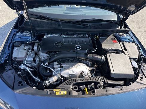 Used 2023 Mercedes-Benz CLA 250 4MATIC image 31