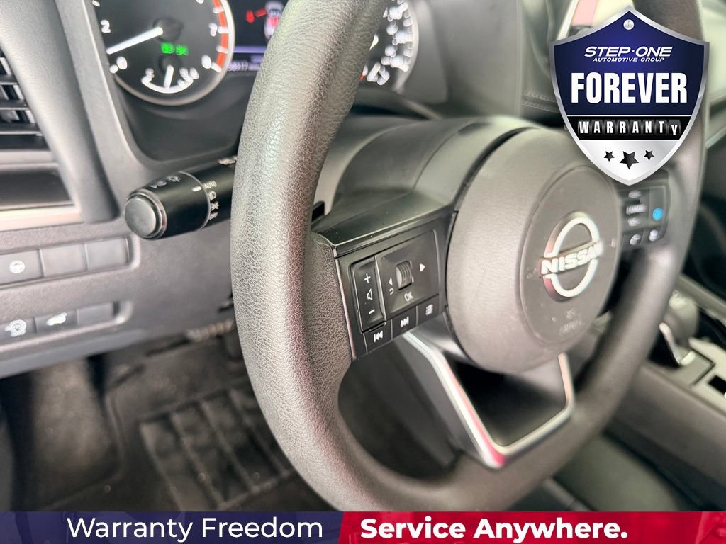 Used 2024 Nissan Rogue SV FWD image 19