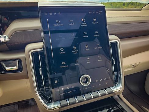 New 2026 GMC Yukon XL Denali w/ Denali Reserve Package AWD/4WD image 27
