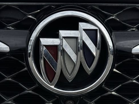 Used 2023 Buick Envision Avenir AWD/4WD image 32