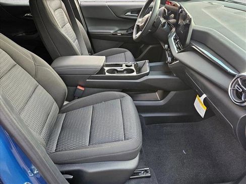 New 2026 Chevrolet Equinox LT w/ Safety and Technology Package FWD image 16