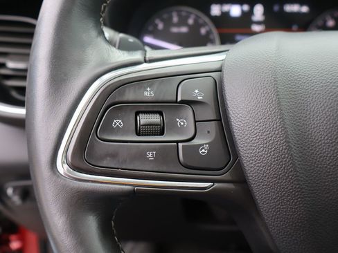 Used 2023 Buick Envision Avenir image 15