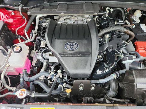 Certified 2025 Toyota Grand Highlander FWD image 27