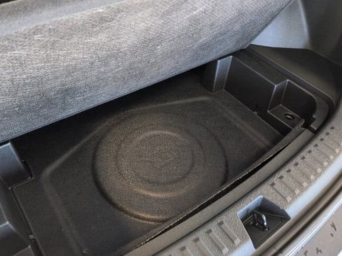 New 2026 Chevrolet Equinox RS image 32