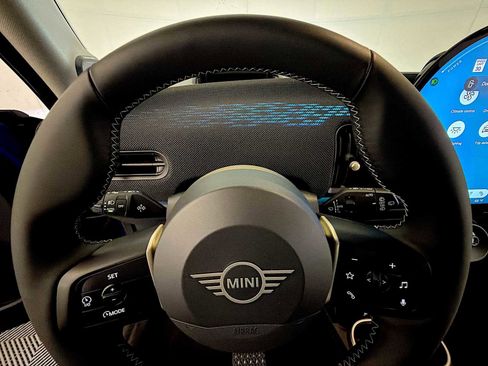 Certified 2025 MINI Cooper S FWD image 13