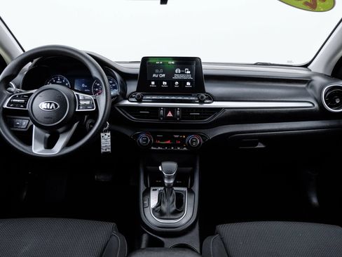 Used 2019 Kia Forte LXS FWD image 17