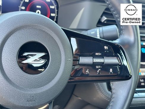 Certified 2025 Nissan Z Performance w/ Floor Mat Package RWD image 17