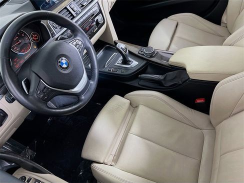 Used 2016 BMW 328i xDrive Sedan image 23