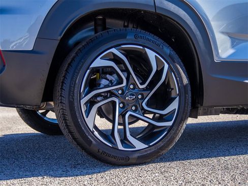 New 2025 Chevrolet TrailBlazer RS w/ Convenience Package image 6