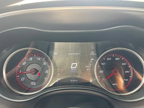 Used 2022 Dodge Charger SXT w/ Leather Interior Group RWD image 11