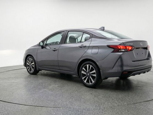 Used 2025 Nissan Versa SV FWD image 6